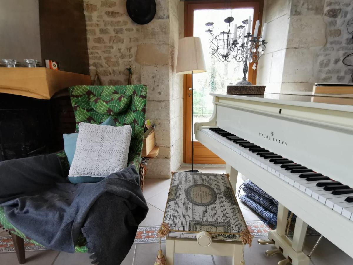 Les Chambres De Capucine Carcagny Esterno foto